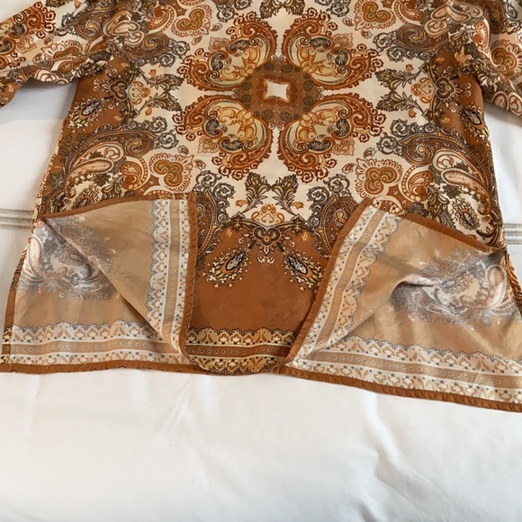 H&M paisley blouse - Picture 7 of 8